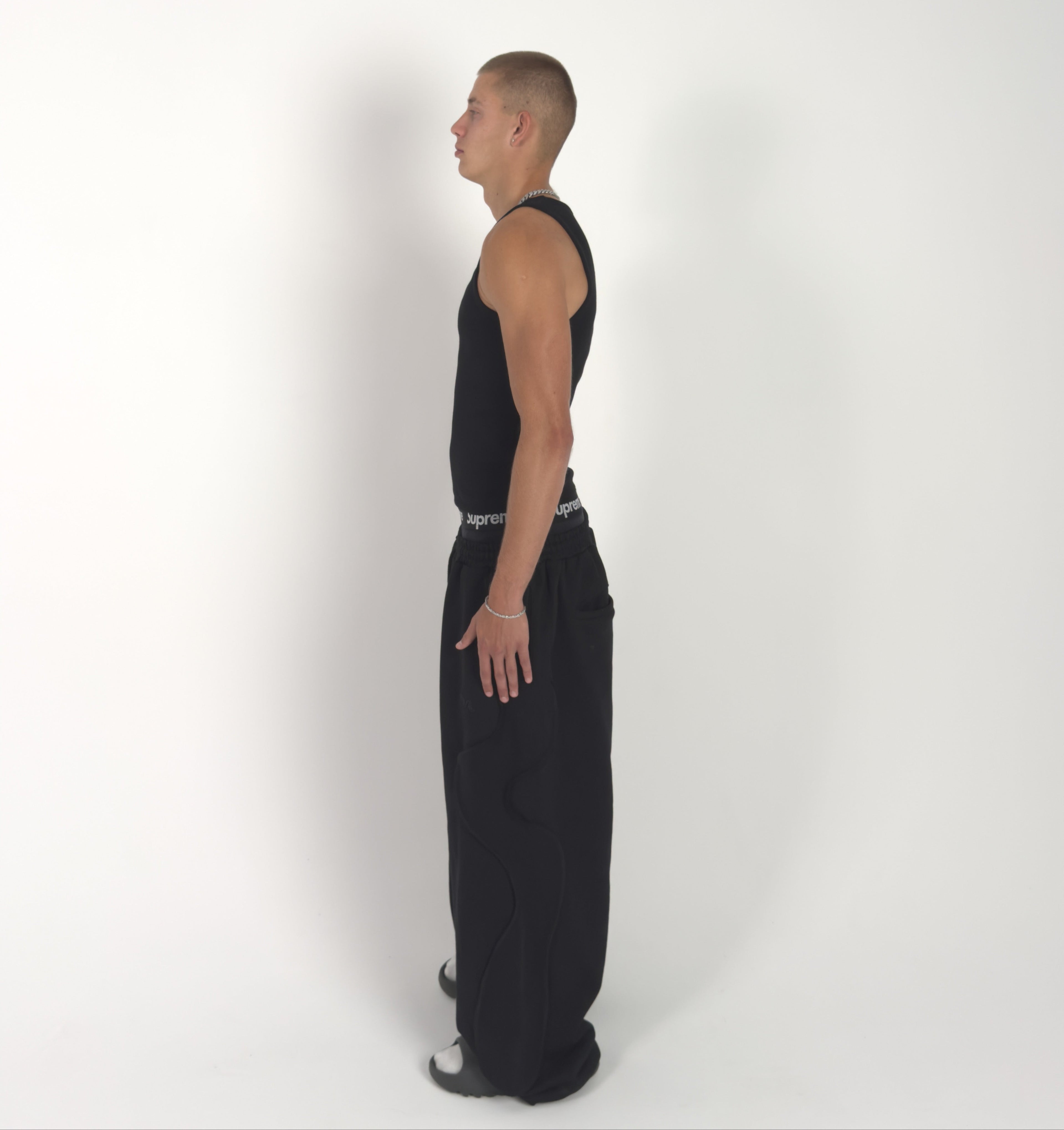 "MAEGY" SWEATPANTS BLACK