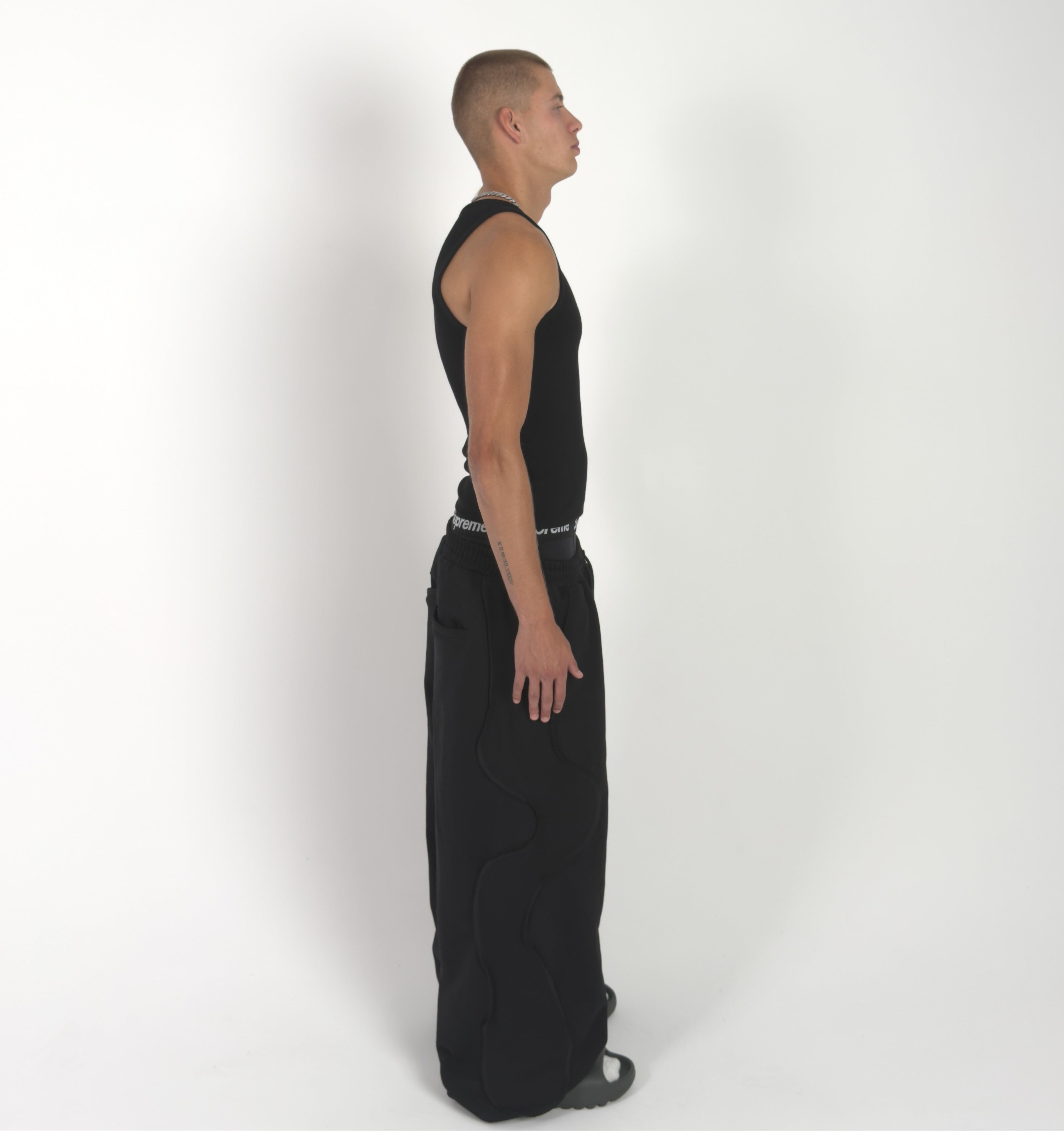 "MAEGY" SWEATPANTS BLACK